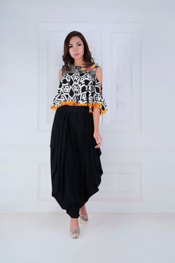 Saaj By Ankita , Saaj , Saaj Designer , Top Fashion , Fashion designer , Day wear , Top Fashion designer in Delhi , Funky Tops , Designer top and shirts