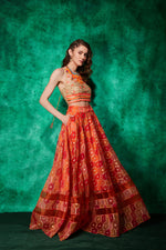 Load image into Gallery viewer, Halter Blouse with Skirt

