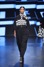 Load image into Gallery viewer, Pleated-Drape Pants - Saaj By Ankita
