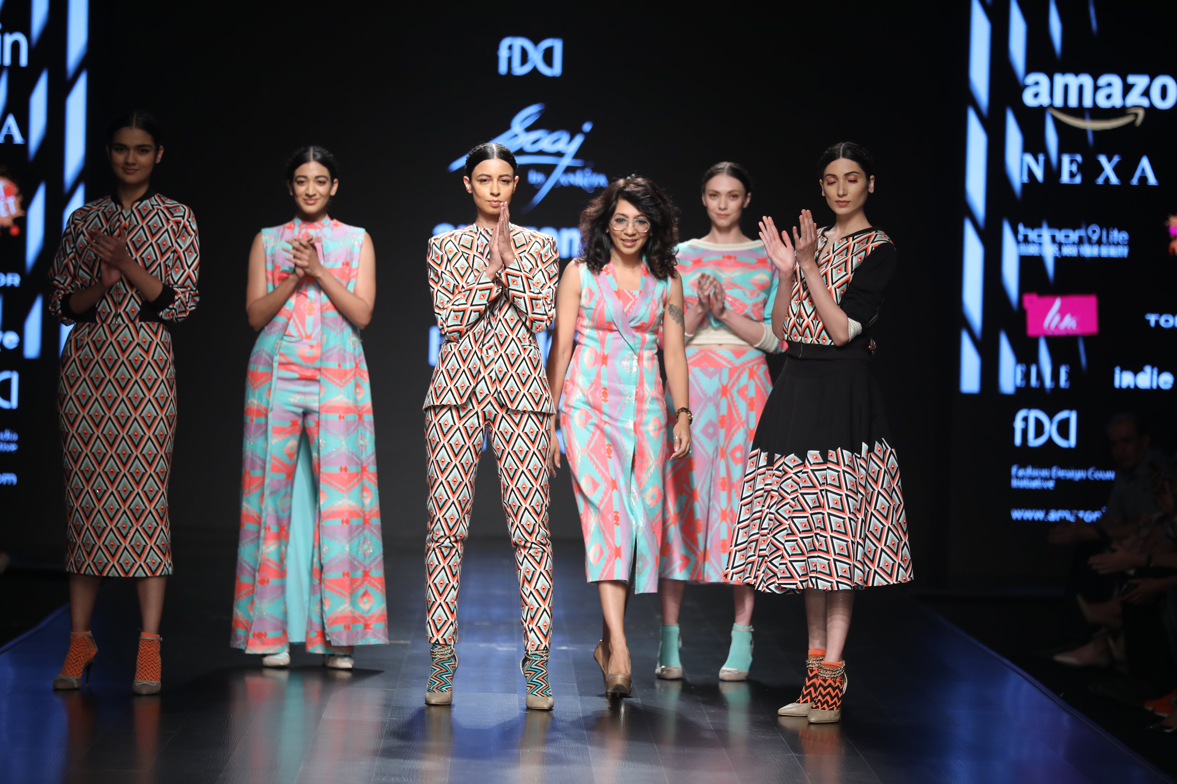Handwoven Cotton in Geometric Pattern Tuxedo Pant-Suit - Saaj By Ankita